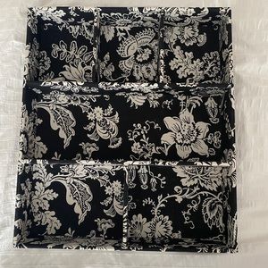 Decorative drawer organizer